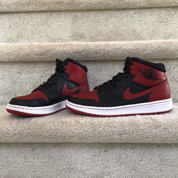 Air Jordan Alpha 1 Retro Black Varsity Red 2009 - Picture 2 of 16
